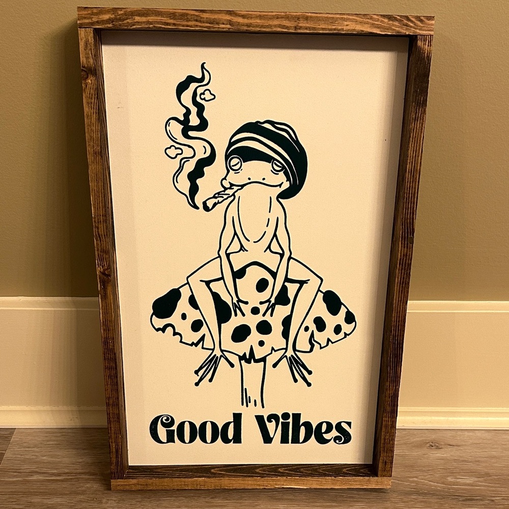 Good Vibes Frog Wall Art